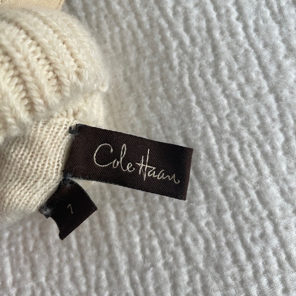 Cole Haan cream leather and cashmere gloves - Picture 5 of 6